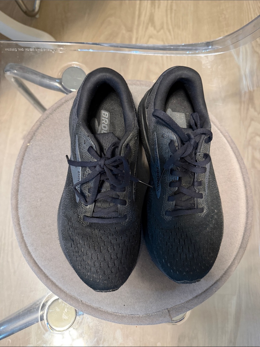 Brooks Ghost Running Sneakers